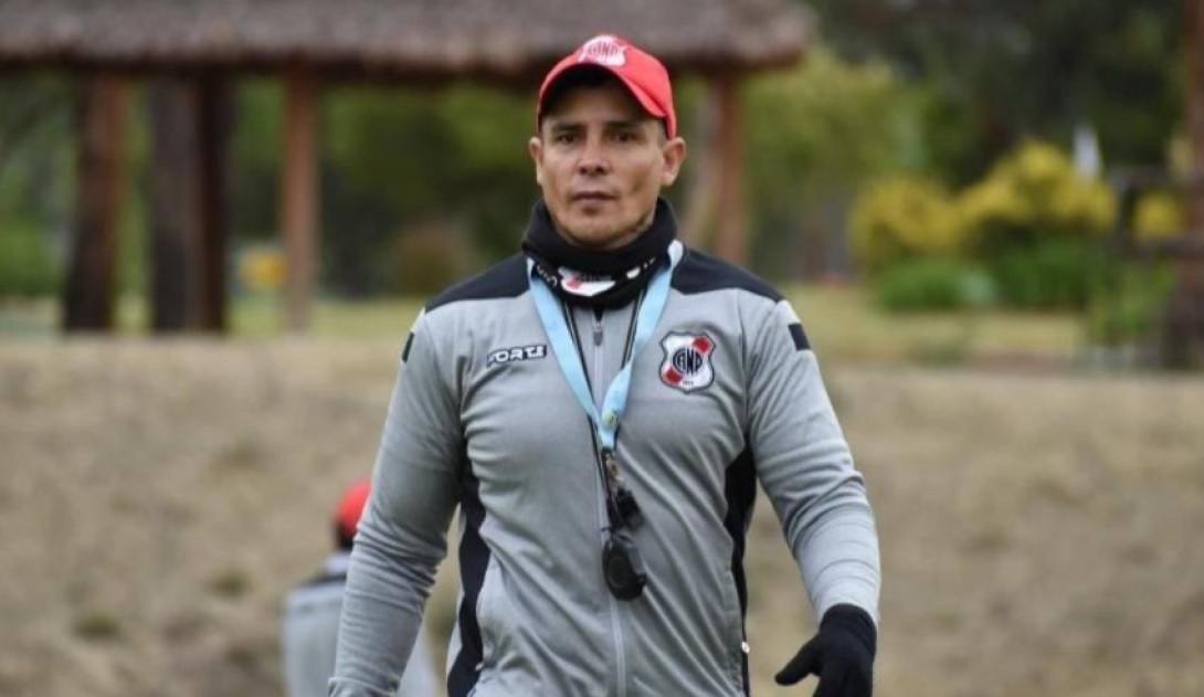Dailer Gutiérrez asume como director técnico de Nacional Potosí