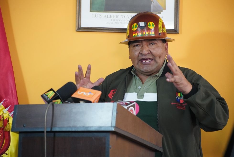 Ministro promete “mano dura” contra avasalladores