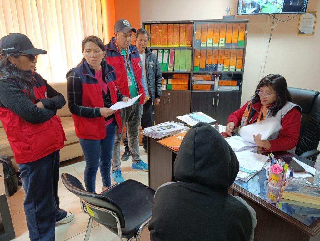 Adolescente desaparecida en Oruro fue hallada durmiendo en la terminal de Potosí